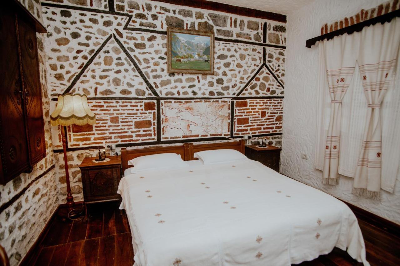 Hotel Tradita Shkodër 외부 사진