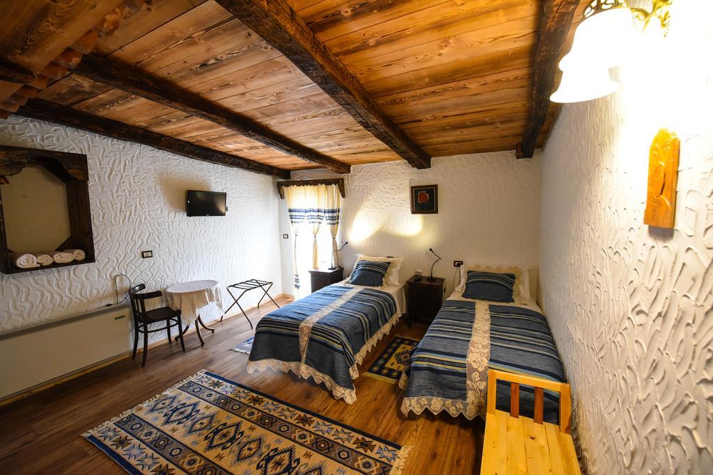 Hotel Tradita Shkodër 외부 사진