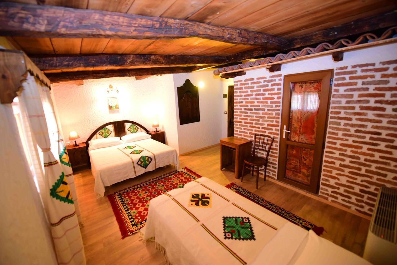 Hotel Tradita Shkodër 외부 사진