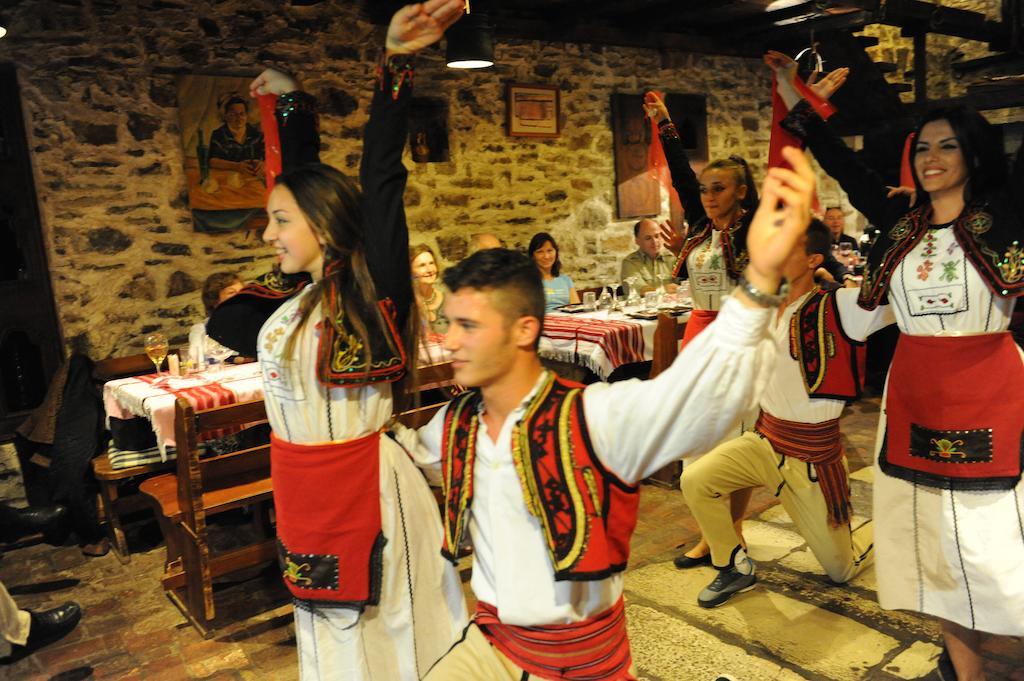 Hotel Tradita Shkodër 외부 사진
